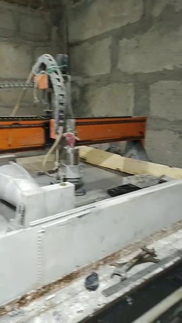 Работа станка ЧПУ. #глобальныерекомендации #чпу #работ смотреть онлайн