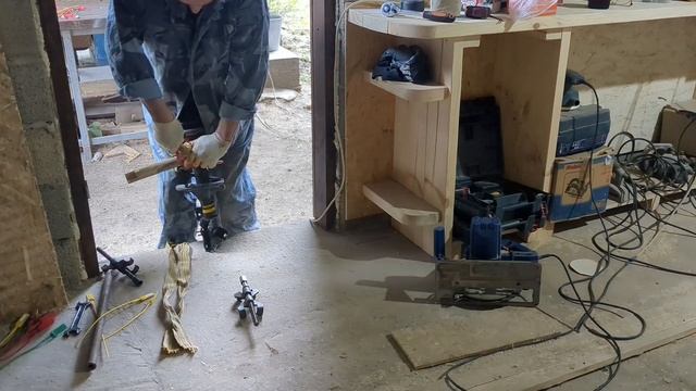 Простые антресоли  Трэш со стойкой