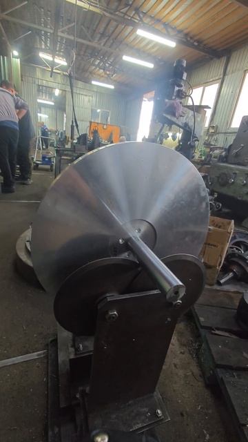 ФИНИШНЫЙ ЭТАП ПРОИЗВОДСТВА ПЛАНШАЙБЫ ДЛЯ ЗАТОЧКИ НОЖ? смотреть онлайн