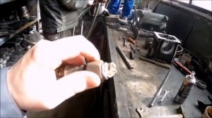 Загвоздка на МАЗе На ручнике уходит воздух из системы