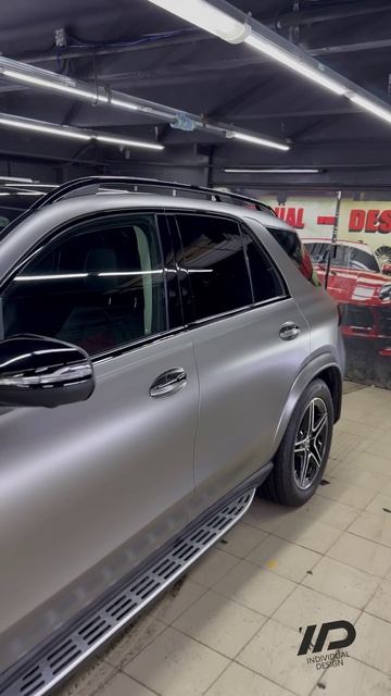 Новый цвет "ТИТАН" цветной полиуретан Mercedes GLE.
