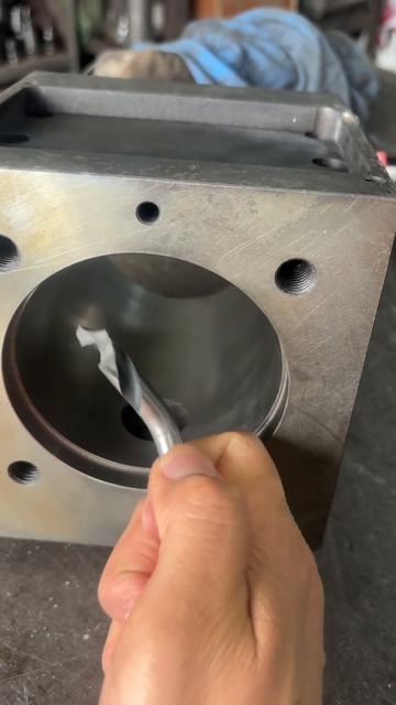 Сверление из-за угла либо сверление боковой поверхнос смотреть онлайн