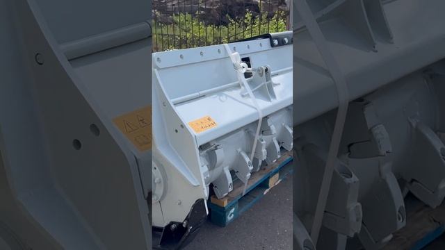 Мощный мульчер на экскаватор 35 тонн Niubo #niubo #mulching #shorts смотреть онлайн