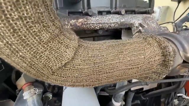 John Deere 4024HF / Подогреватель двигателя