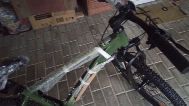 Распаковка — Велосипед Foxx Caiman 27.5 смотреть онлайн
