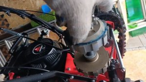 снегоуборщик А-ipower AS719LE, неисправность дифференциала ?