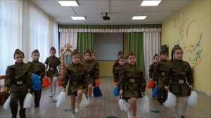 Флешмоб под музыку и песню Газманова Вперед Россия