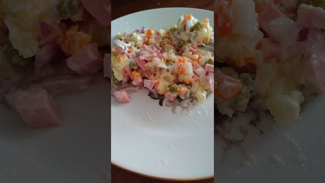 Оливье и болтовня смотреть онлайн