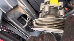 Как поменять насос ГУР ауди а6 с5 двигатель АМВ