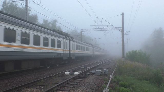 Электропоезд ЭД4М-0492 сообщением Дубна - Лобня