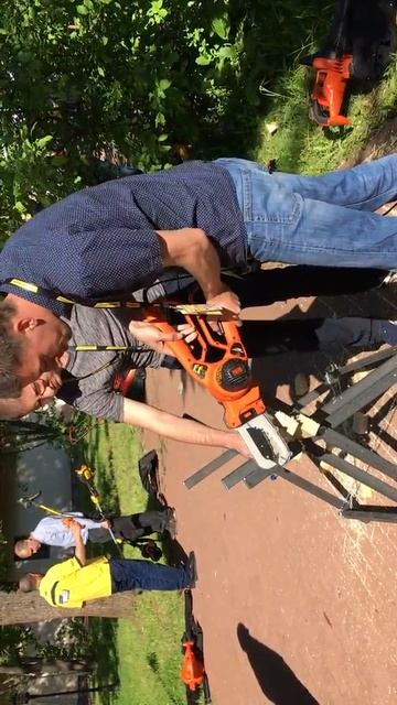 Садовые ножницы сучкорез Black&Decker Alligator смотреть онлайн