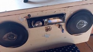 Самодельный музыкальный центр из автомагнитолы