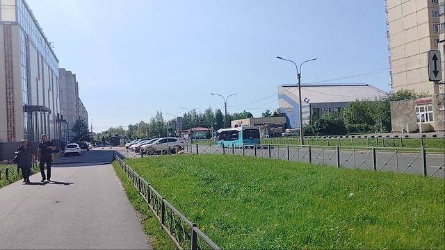 1 июня 2025 г. Автобус 326 маршрут МАЗ-303 8299 Колпино Тверская Улица Угол Улица ИжорскогоБатальона смотреть онлайн