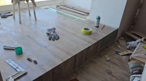 Ламинат на балконе с запилом под 45/выглядит шикарно/вс