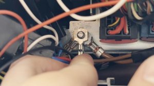 Видео установка задних стеклоподъемников на Лада Приора