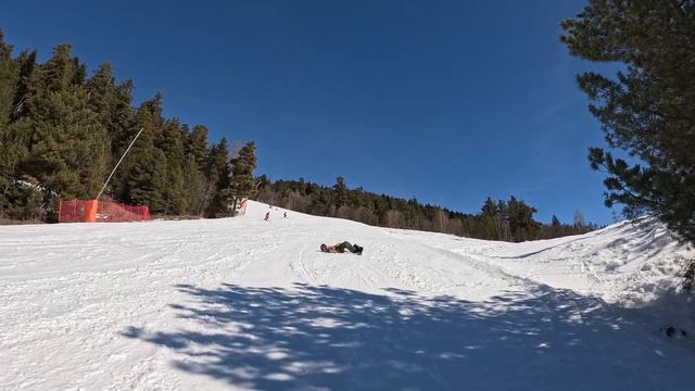 Курорт Архыз. Мамкин райдер с папкой) Катаем весенний ?