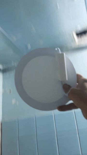 пластик в ванну.