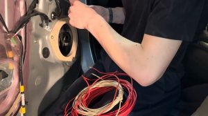 Замена штатных динамиков в Toyota RAV 4 на DL Audio Gryphon pro 165