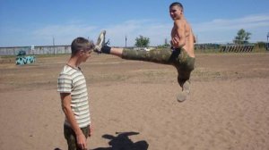 Крепкая голова держит удар Я РЖАЛ ДО СЛЕЗ|ПОДБОРКА ПРИКОЛОВ С ЛЮДЬМИ |Смешные видео -Лучшие ПРИКОЛЫ