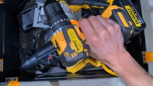 Набор инструментов DEWALT 9 в 1 аккумуляторный бесщеточны