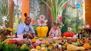 Съедобное или несъедобное. Полина Карева и фруктовый ?