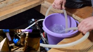 Как легко закачать воду из скважины на даче своими рук