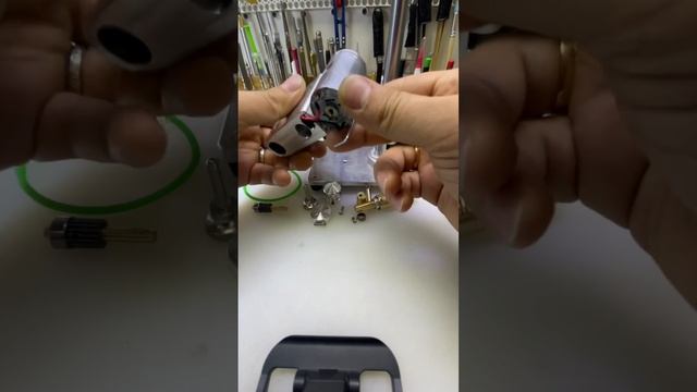 Обзор на микро сверлильный станочек внутри. Микросвер смотреть онлайн