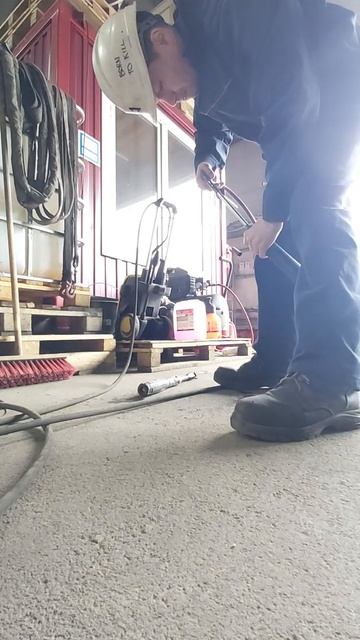 что делать если залип керхер смотреть онлайн