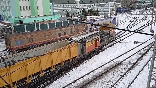 Снегоочиститель СМ2М-1651 и тепловоз ТЭМ18ДМ-455 смотреть онлайн