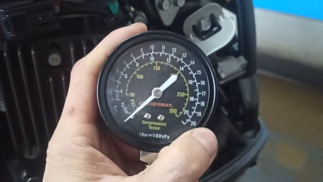 замер компрессии Yamaha F30, Seamotors, Владивосток