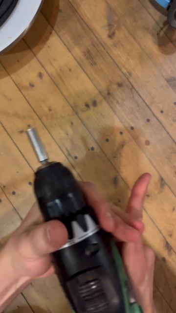 Шуроповерт Hitachi 12v смотреть онлайн