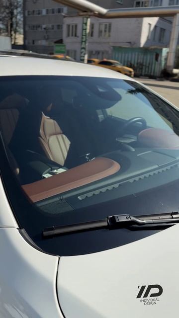Maserati Ghibli - сохранили облик на долгие годы.
