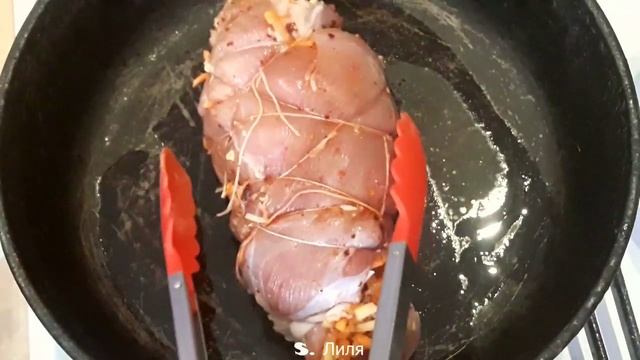 Рулет из филе индейки в мультиварке. Удобно и просто готовить.
#Вмультиварке#индейка#рулет смотреть онлайн