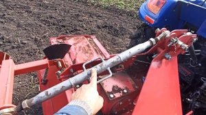 Китайская почвофреза 1,6 м с самодельным катком