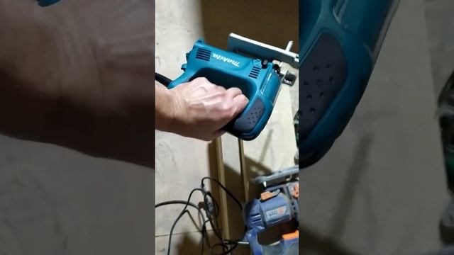 лобзик Макита 450 вт смотреть онлайн