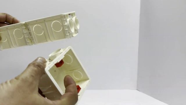 Квадратный подрозетник 86х86х50