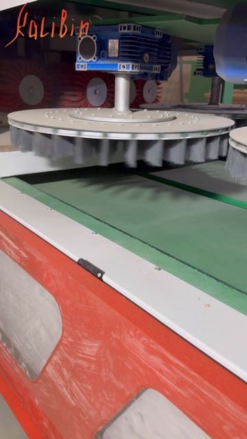 Шлифовальный станок RGM 250-130 смотреть онлайн