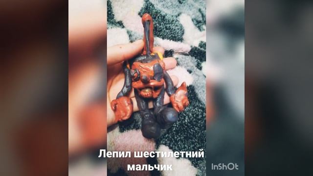 Ребёнок слепил из пластилина фигурку Фишера из Банды Мясников из Игры Бенди и чернильная машина смотреть онлайн