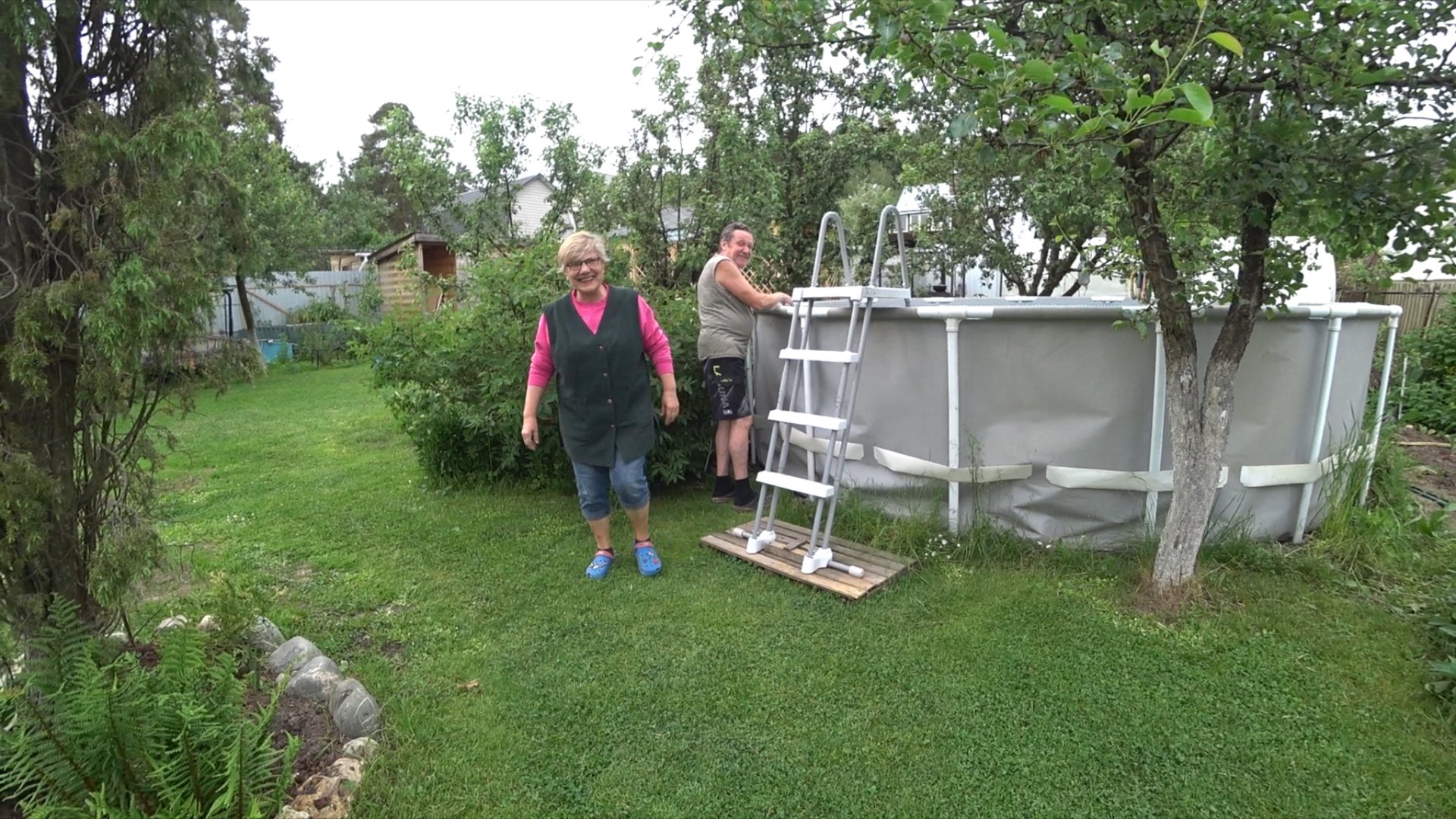 Любашкина жимолость. Вечерние байки. Магнитные бури. смотреть онлайн