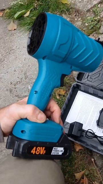 ВОЗДУШКА АККУМУЛЯТОРНАЯ.#shorts #воздуходувка #веетродуй смотреть онлайн