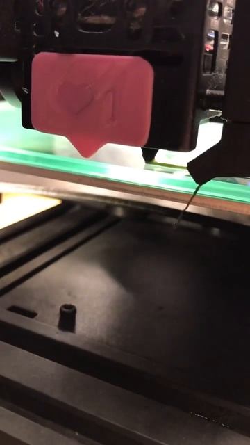 Changing plastic in a 3D printer extruder #3d #3dprinted #3dprint #wow #change #addition #3д #good смотреть онлайн