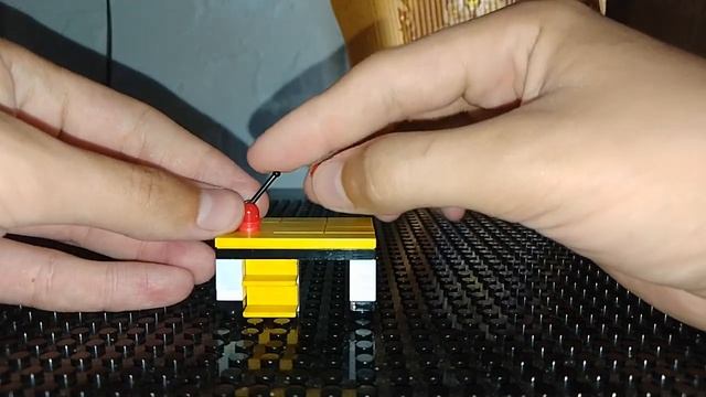 Инструкция как собрать настольную лампу из LEGO