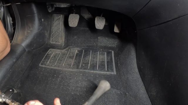 Как почистить пол в машине самому. смотреть онлайн