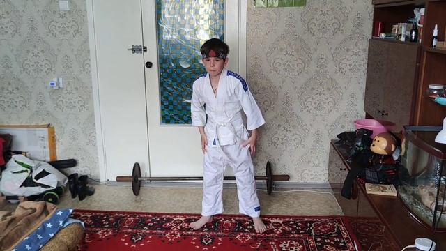 Рывок штанги со шпагатом!Сделал я,совместно с братом!?