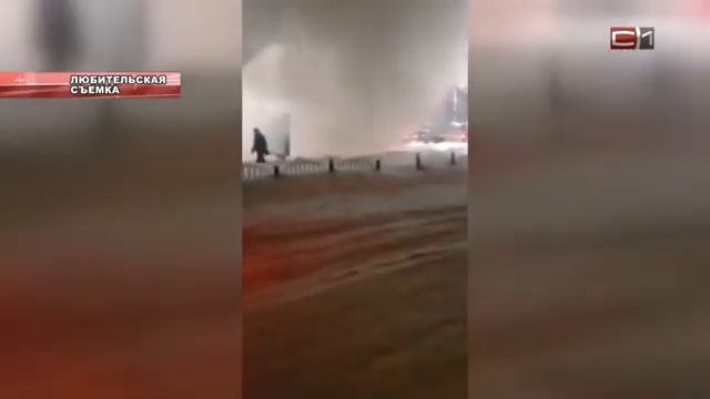На проспекте Ленина в Сургуте вспыхнул пассажирский а