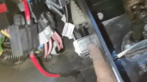 Днище. Пол в гранте за 3.5 лет. Поднимаем ковролин
