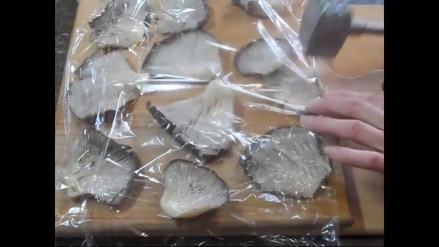 Отбивные из  вешенок в постном кляре Отбивные из грибо