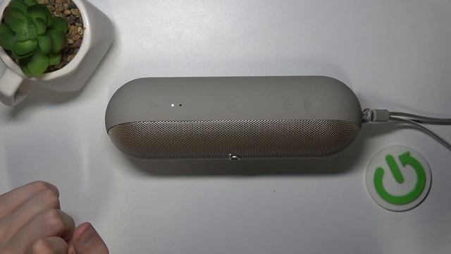 Apple Beats Pill | Как ввести колонку Apple Beats Pill в режим сопряже