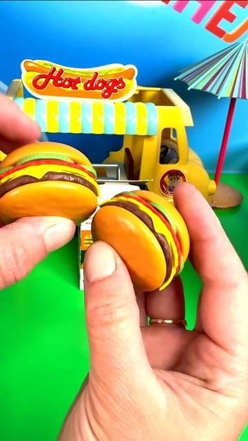 Новые игрушки КИДС КОМБО во Вкусно и Точка мини фест мини фастфуд #shorts смотреть онлайн