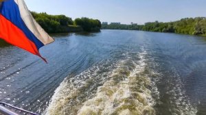 Речная прогулка по Москве-реке: живописные виды Коломенского с борта теплохода